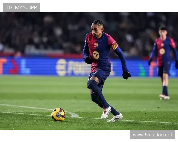 尼科·威廉斯 vs 拉菲尼亚：技术与冲击的边路对比