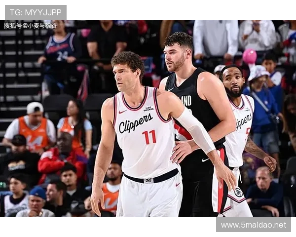 布鲁克·洛佩斯挡拆制造空间提升三分效率对比昔日明显优化